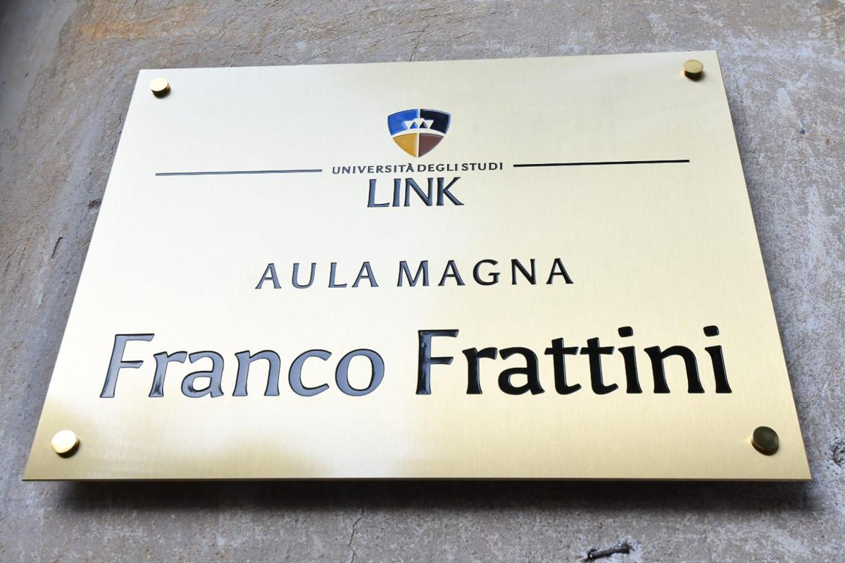 Intitolata aula magna dell’Università degli Studi Link alla memoria di Franco Frattini