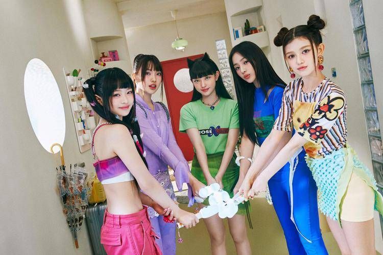NewJeans, la band k-pop del momento canta l'inno dei Mondiali di League of Legends