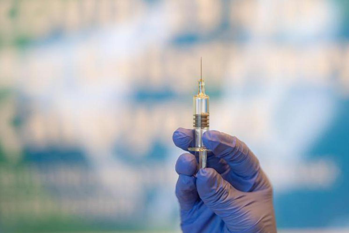 Covid Italia, vaccino aggiornato contro variante Kraken a Roma: le indicazioni