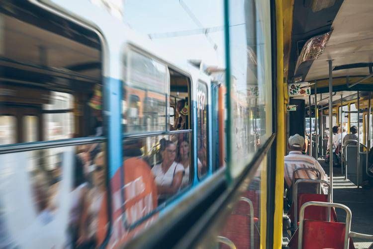 Trasporto pubblico - (123RF)