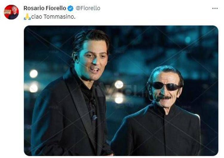Il post di Fiorello