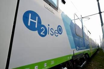 Fnm and Alstom present Italy’s first hydrogen train in Milan