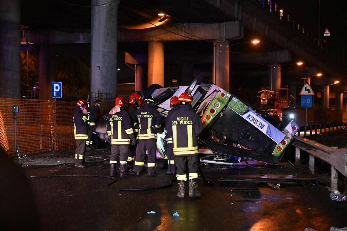 Pullman precipitato a Mestre, cause incidente e vittime: cosa sappiamo