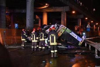 Bus crashed in Mestre, causes of accident and victims: what we know