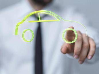 Electric mobility, boom in charging stations in Italy