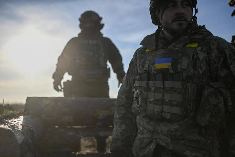 Mantello dell'invisibilità e armi iraniane per l'arsenale di Kiev - Ascolta