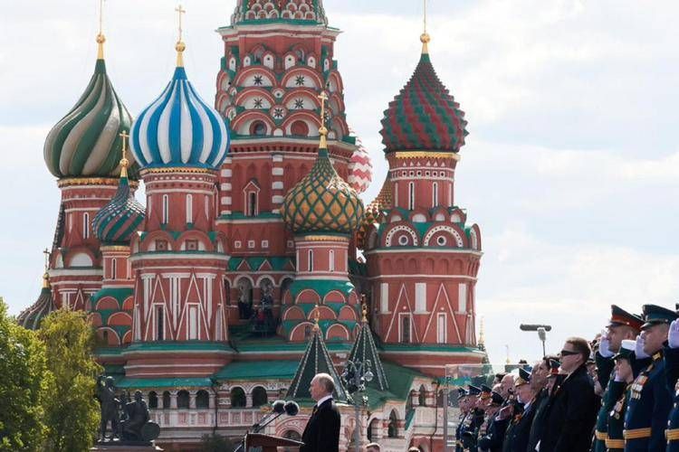 Ucraina, Cremlino: "Sanzioni Usa? Economia della Russia ormai è immune"