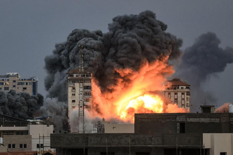 Esplosioni a Gaza - (Afp)