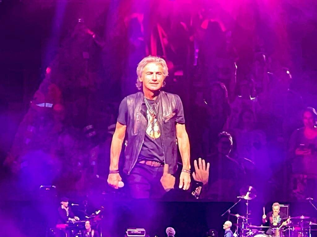 ligabue annuncia ligabue annuncia