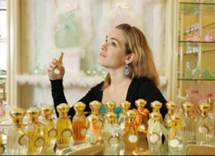 Dai profumi ai conservanti è 'minaccia xenobiotici', 5 regole per difenderci