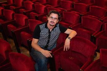 Damiano Michieletto: “In my ‘West Side Story’ everyone in Caracalla will be a little sweaty”