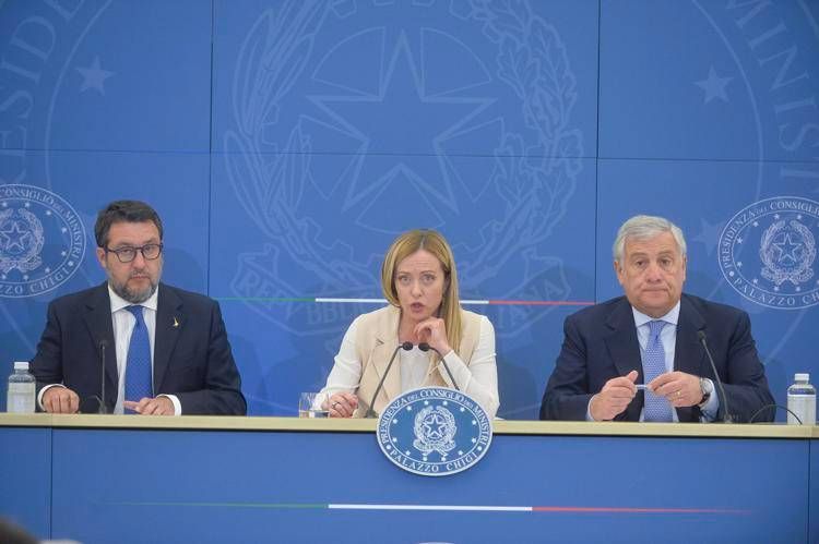 Meloni, Salvini, Tajani in conferenza stampa - (Fotogramma)