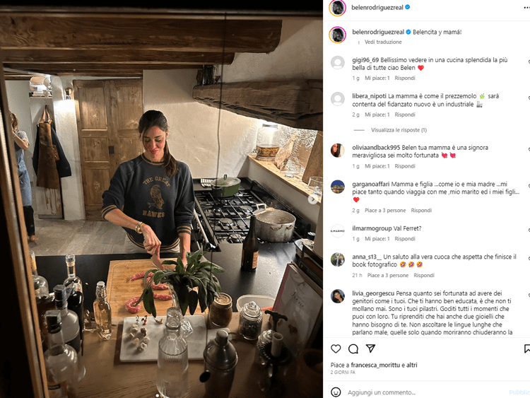 Foto dal profilo Instagram di Belen