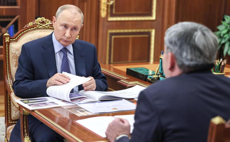 Putin e Kokov - (foto dal sito del Cremlino)