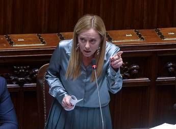 Giorgia Meloni stings Conte, there is a harsh response in the Chamber
