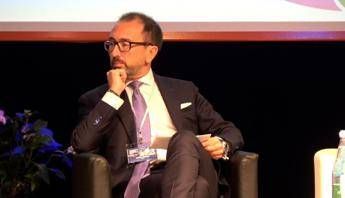 Bonafede: “Great distance from politics, class actions and energy community participation tools”