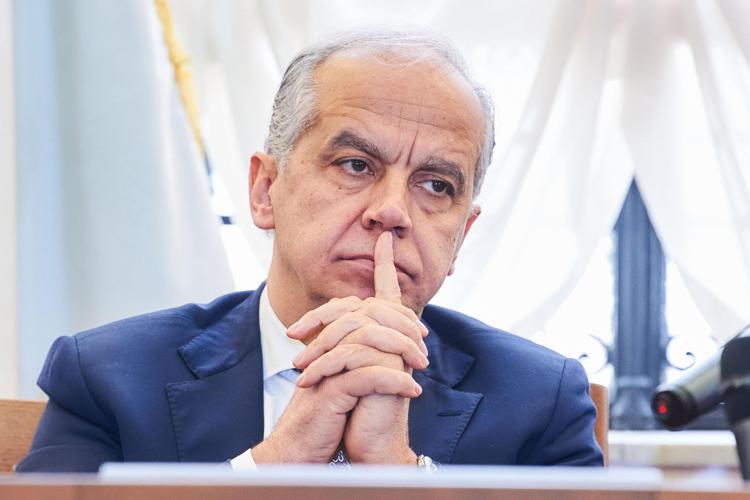 G7 kentsel gelişimi, Fitto başkanlık etmiyor ve bayrağı Piantedosi'ye devrediyor