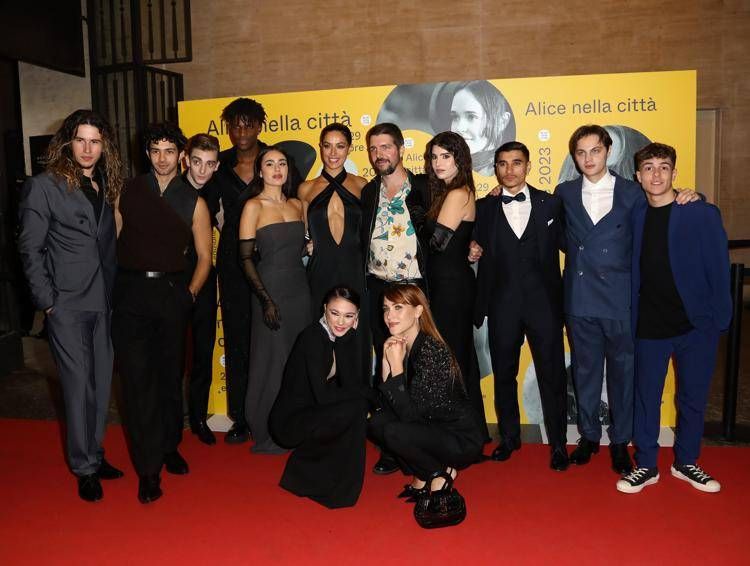 Il cast di 'Mare Fuori 4' (Fotogramma)