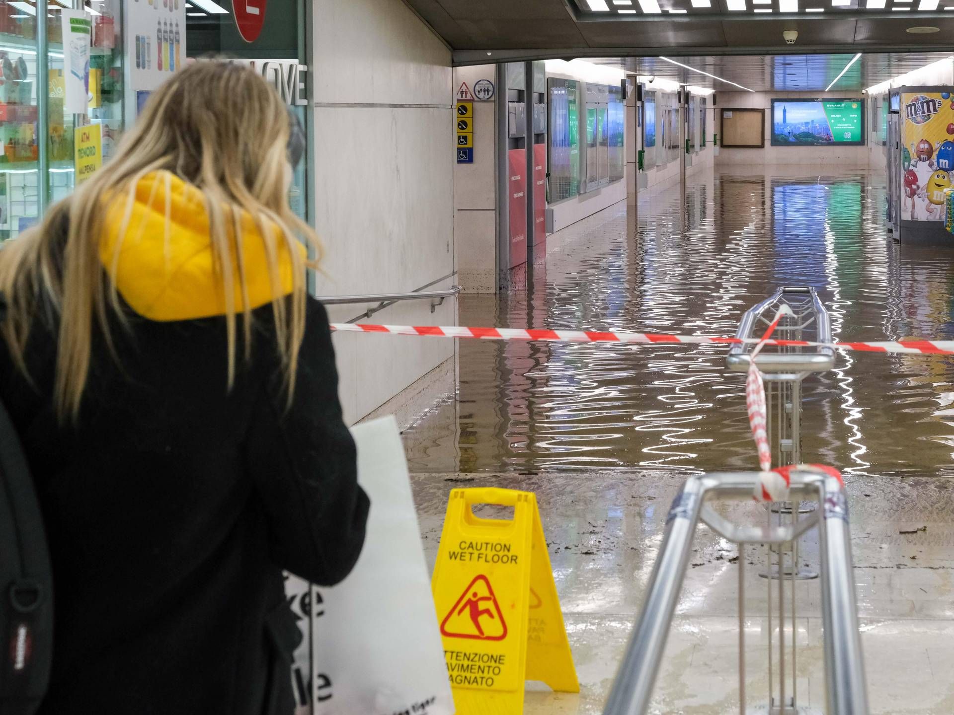 Bomba d'acqua su Milano, esonda il Seveso: allagati interi quartieri - Foto