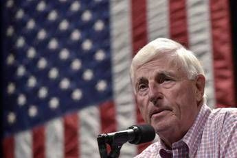Bobby Knight, a legendary NCAA coach, has died at the age of 83