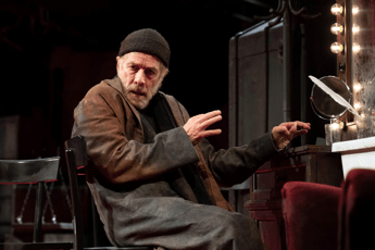 Gabriele Lavia: “Theatre will never die, cinema perhaps will”