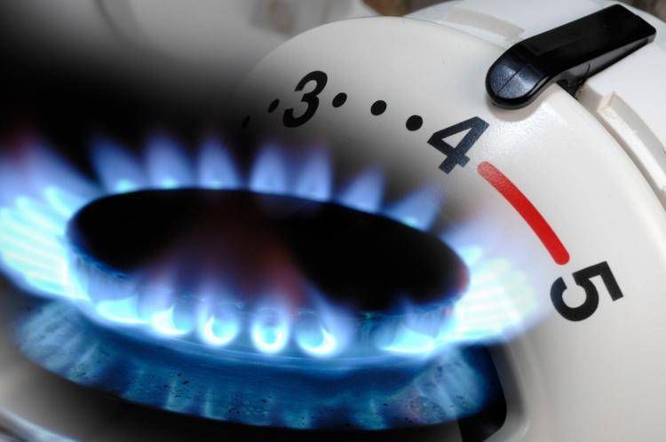 Fornello del gas e riscaldamento (

