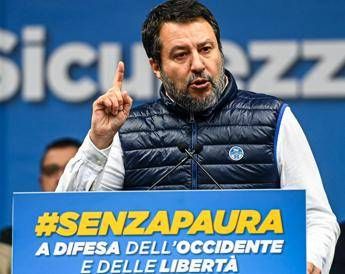 Lega demonstration in Milan, Salvini against pro-Palestine march: “Fascists”