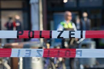 Hamburg, armed man barricaded at the airport with his daughter: negotiations underway