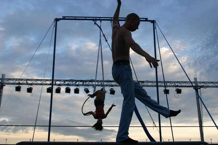 Università, tra danza e acrobazia: arrivano i primi dottori d'Italia in circo contemporaneo