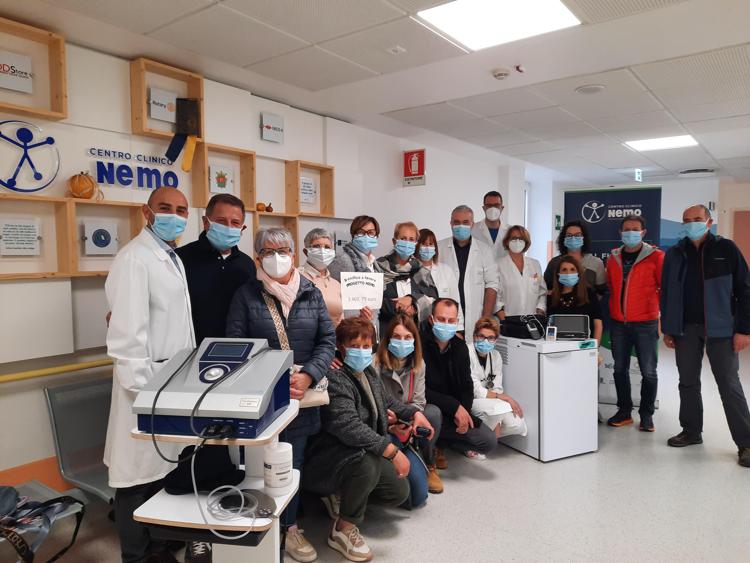 Al Centro Nemo di Trento arrivati elettromedicali donati da 'Voci di speranza'