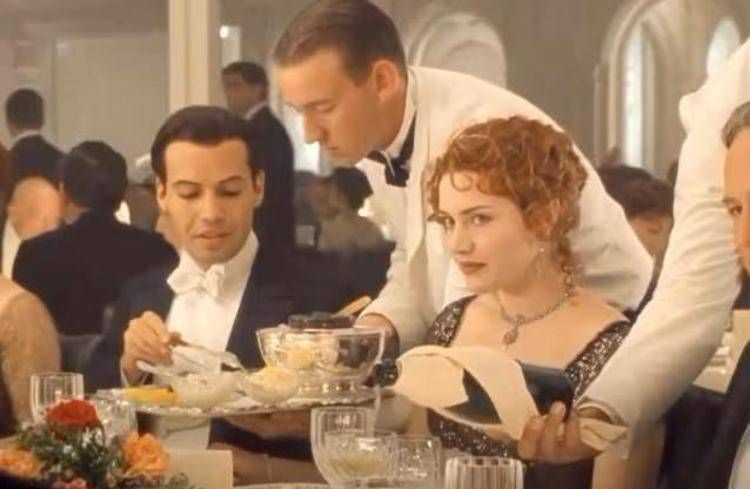 Una scena del film Titanic