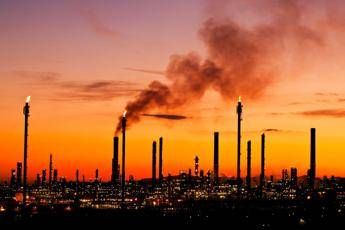 Energia, von der Leyen accelera sulla revisione dell'Ets