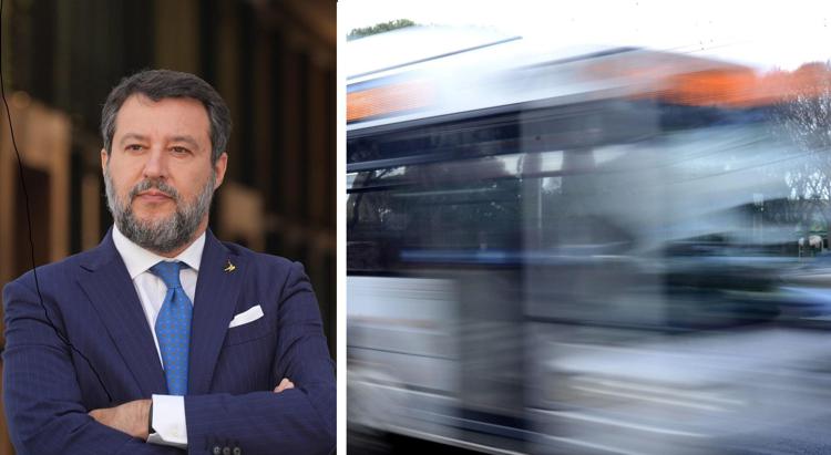 Matteo Salvini e bus trasporto pubblico - (Fotogramma)