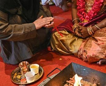 Marriage ends in tragedy.  She kills her fiancé, mother-in-law and sister-in-law