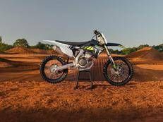 Triumph TF 250-X: una nuova avventura nel Motocross