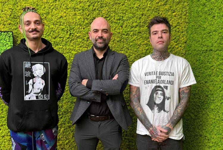 Saviano ospite di 'Muschio Selvaggio' di Fedez: "La fama? Una cosa orrenda?