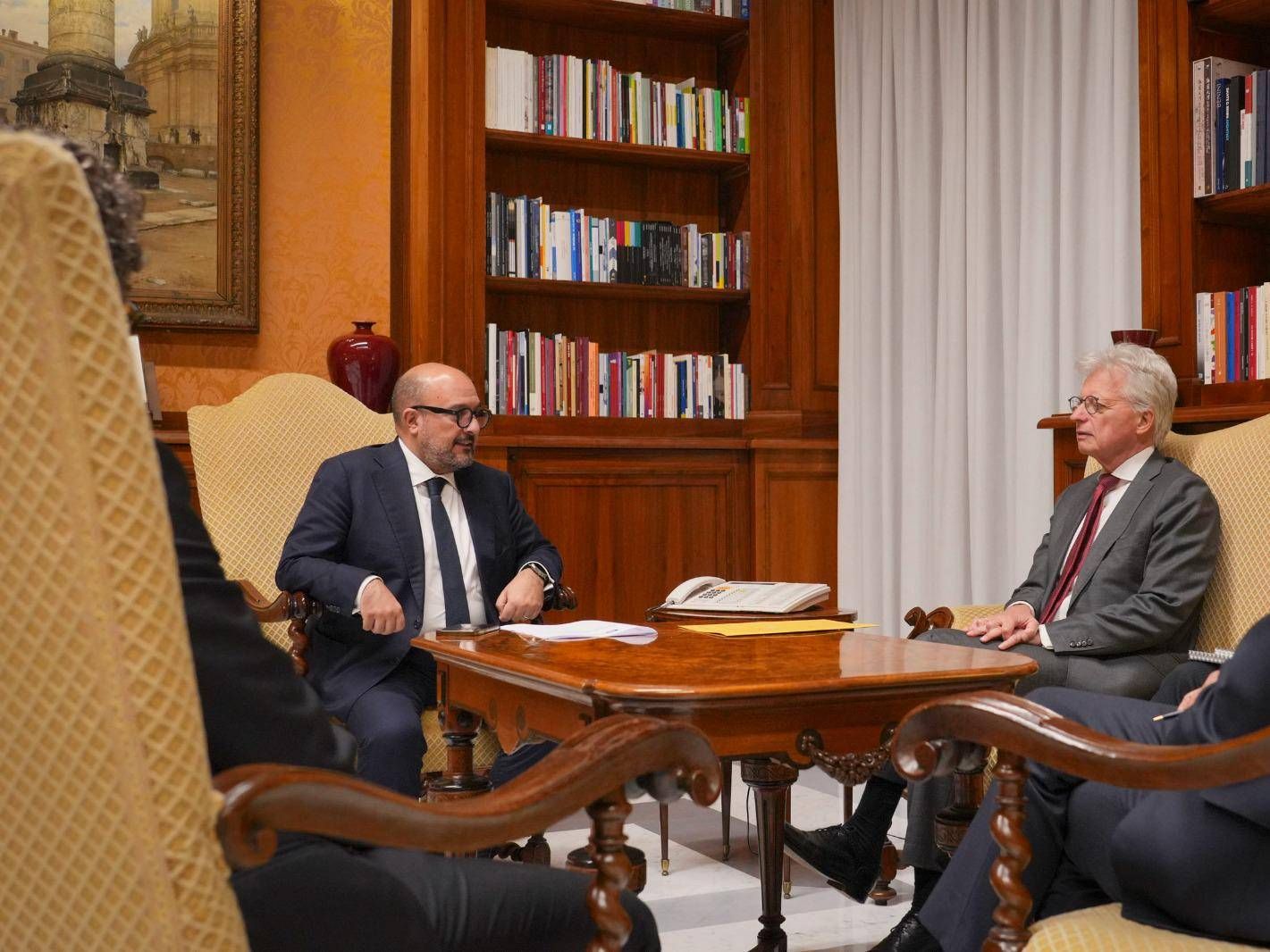 Il ministro della Cultura Gennaro Sangiuliano e l’Ambasciatore tedesco a Roma, Hans-Dieter Lucas