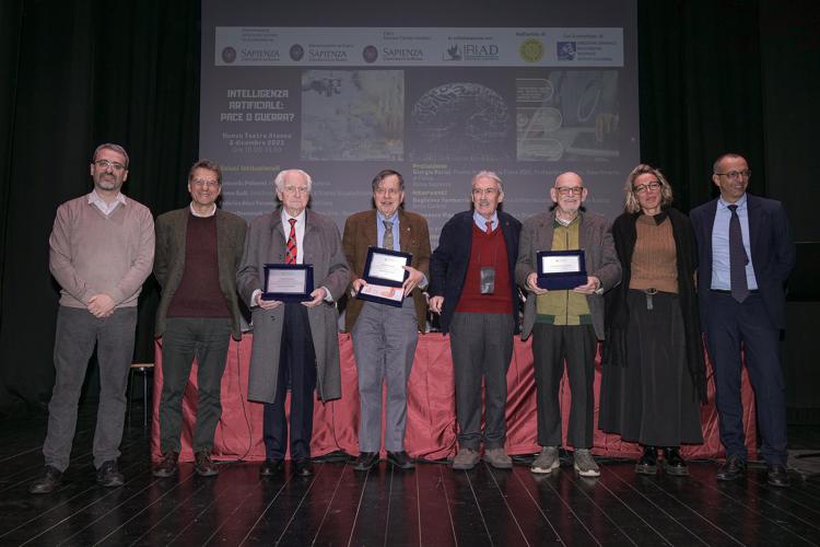 Le guerre in mano alle macchine, il premio nobel Parisi: