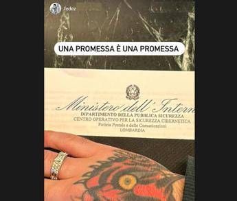 Fedez denuncia hater per minacce a Leone: "Una promessa è una promessa"