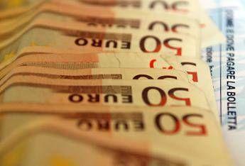 Electricity bills and end of protection, auctions postponed to January 10th