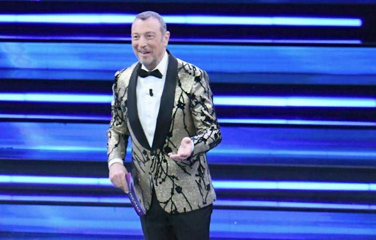 Sanremo 2024, Codacons ad Amadeus: 