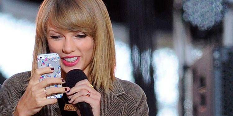 Tinder, le tendenze 2023 negli appuntamenti e l'effetto Taylor Swift