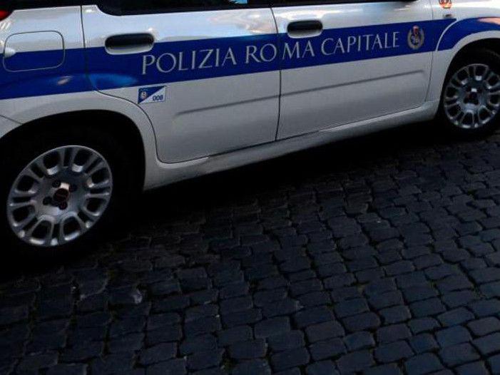 Incidente a Roma, 82enne muore investita da auto ad Acilia