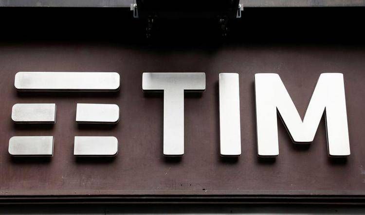 Vivendi, possibile vendita a terzi della quota TIM