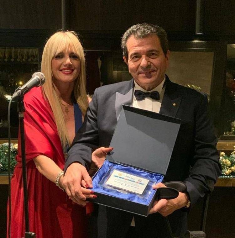Cena di Natale del Rotary Club Cristoforo Colombo al Mike’s Restaurant all'insegna della beneficenza