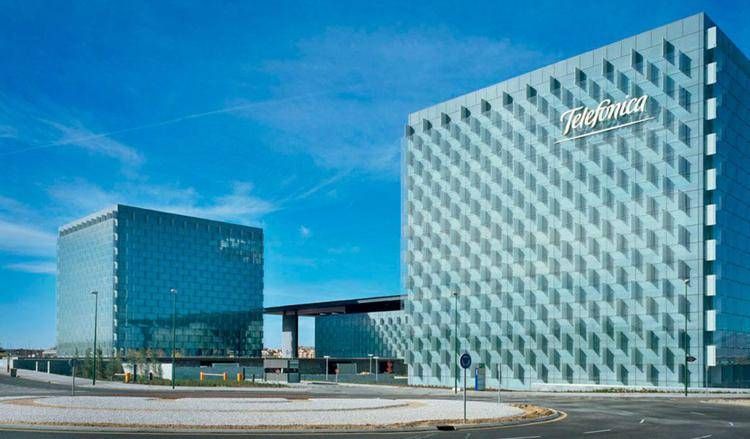 Spagna, Ministero dell'economia avvia procedure per l'acquisto del 10% di Telefonica