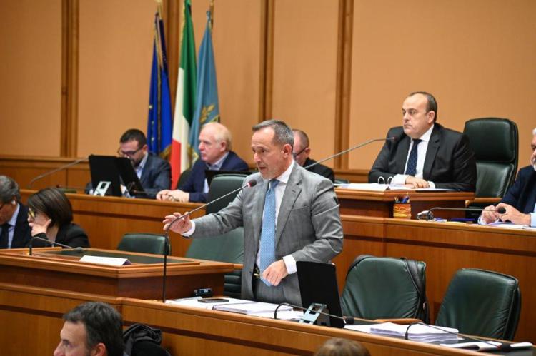 Lazio, dal Consiglio via libera alle variazioni al bilancio 2024-26 e manovra fiscale