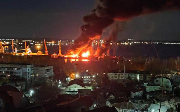 Esplosione nave russa in Crimea - (Sito Difesa Ucraina)