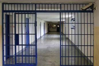 A 80 anni deve tornare in carcere, sindacato di polizia penitenziaria: 