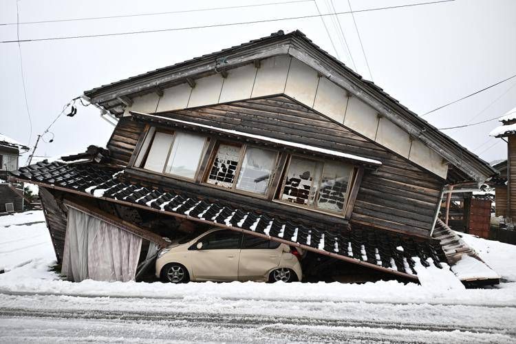 Questo è l'Inizio della Fine - Pagina 8 Terrmoto_giappone_afp